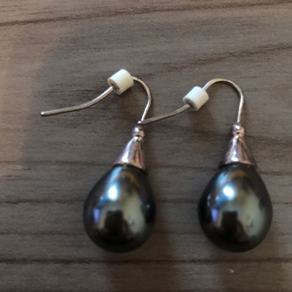 Tear drop earrings